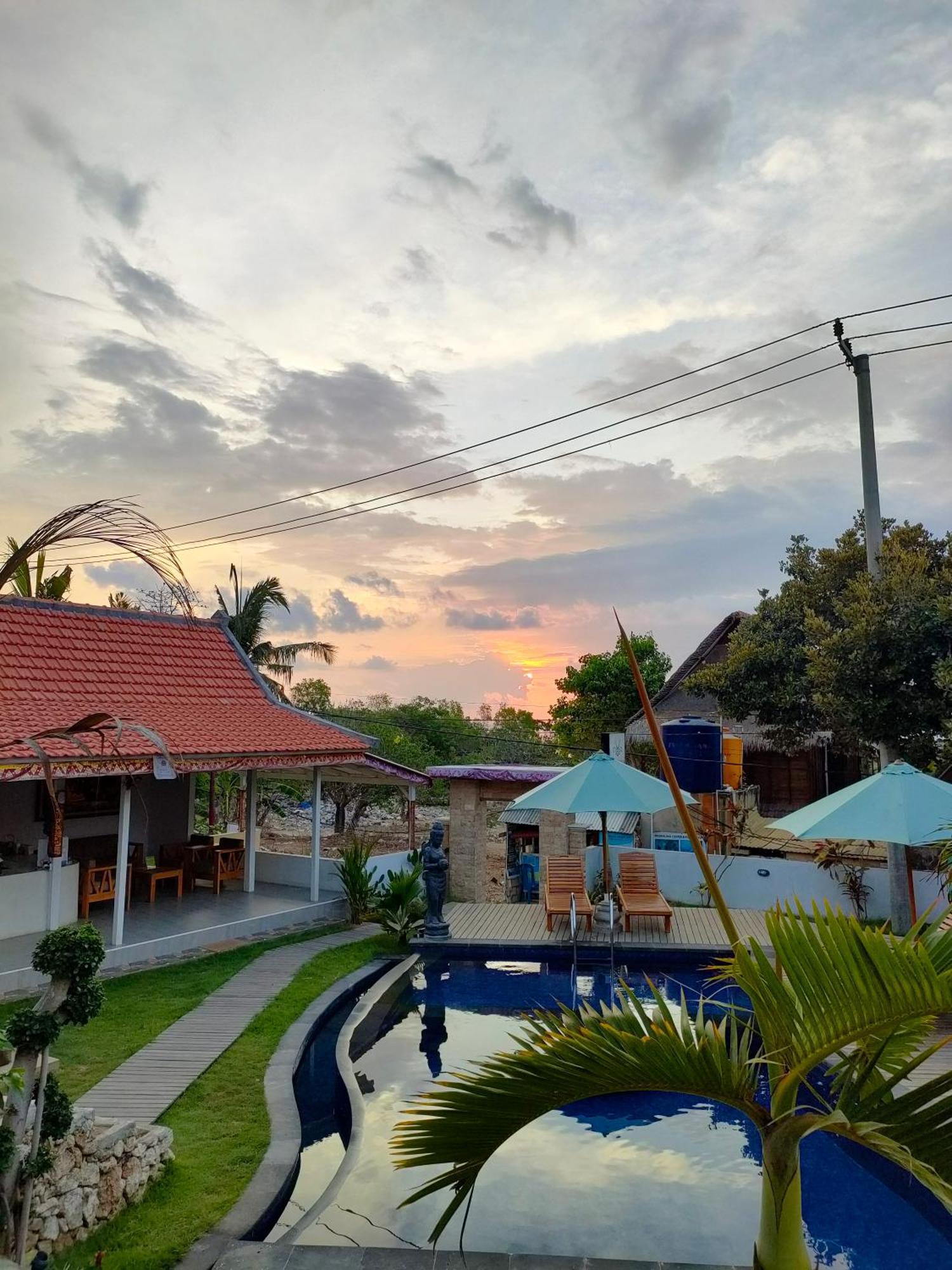 Blue Sky Villa Ceningan Nusa Lembongan  Exterior photo