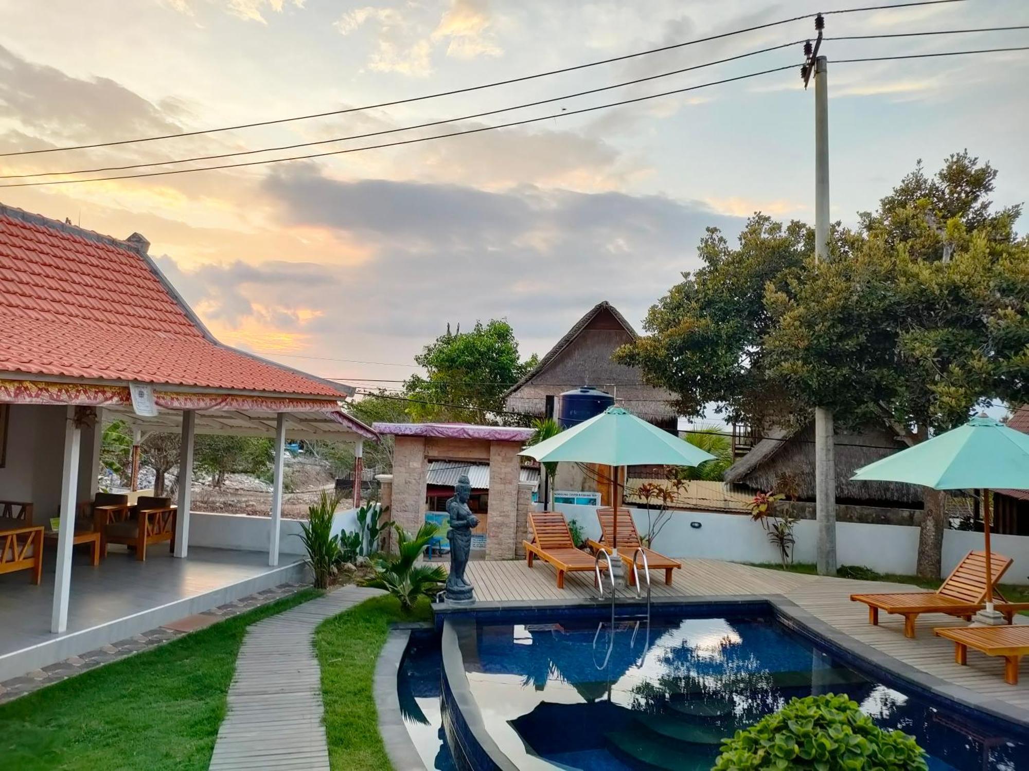 Blue Sky Villa Ceningan Nusa Lembongan  Exterior photo