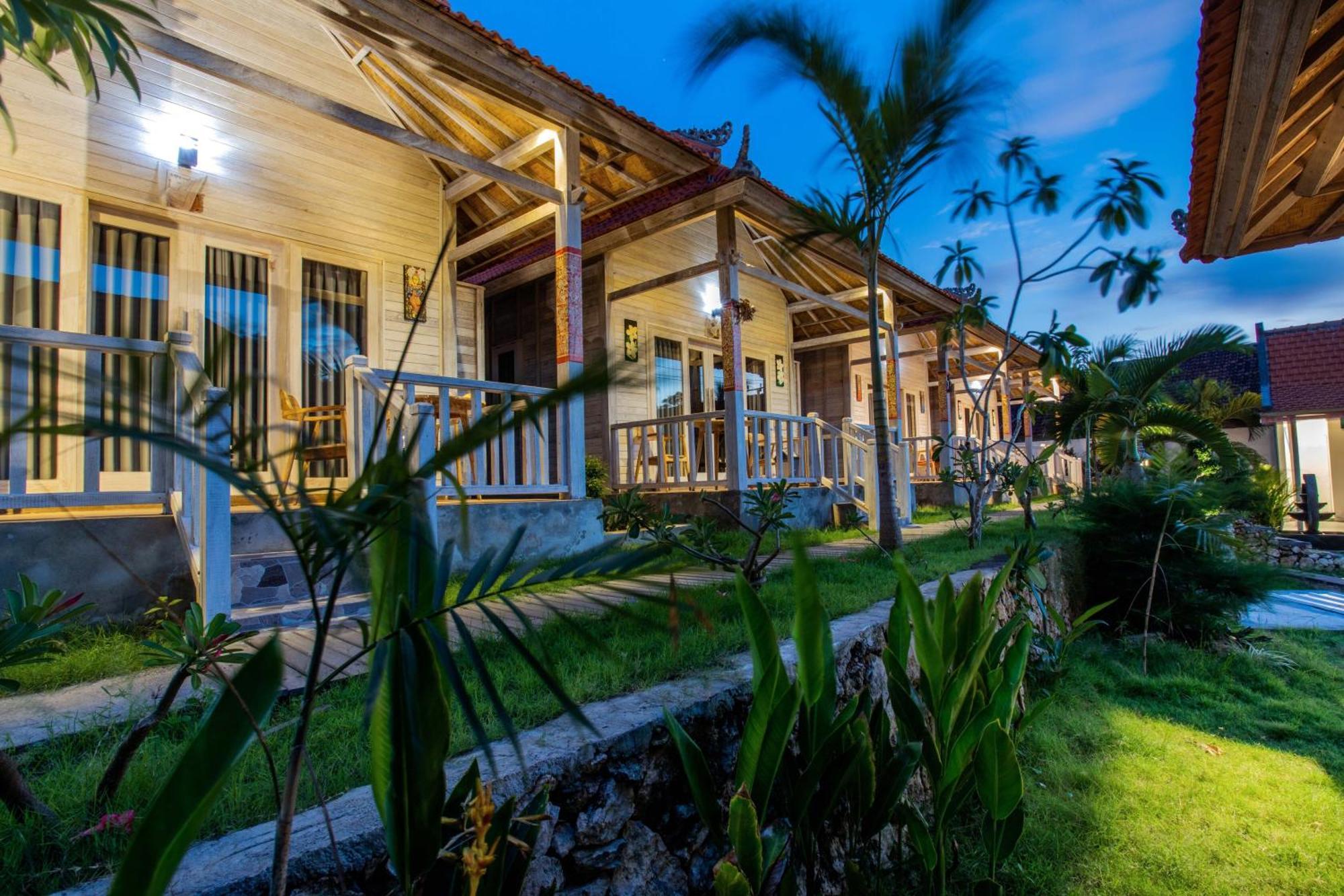 Blue Sky Villa Ceningan Nusa Lembongan  Exterior photo