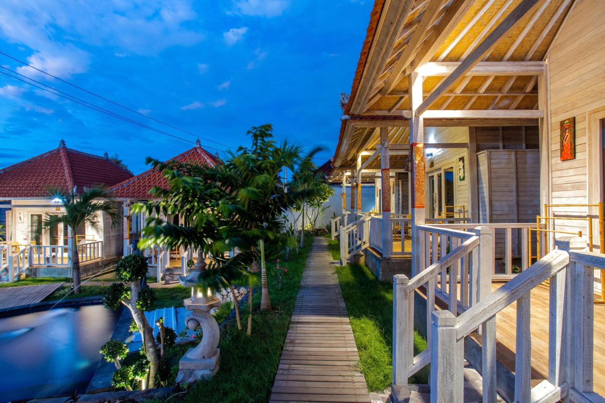 Blue Sky Villa Ceningan Nusa Lembongan  Exterior photo